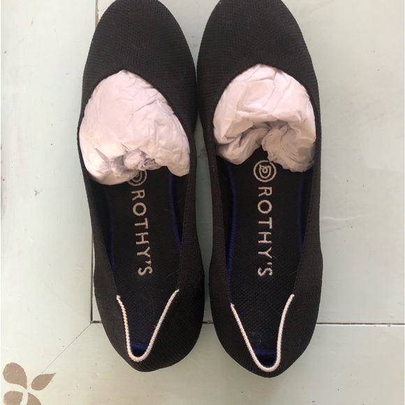 Rothy’s - Picture 1 of 4